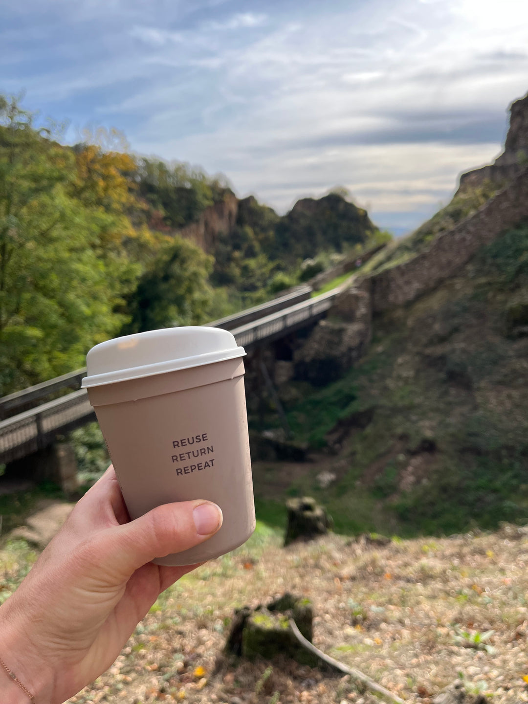 Sweet Treats, Specialty Coffee & Scenic Views